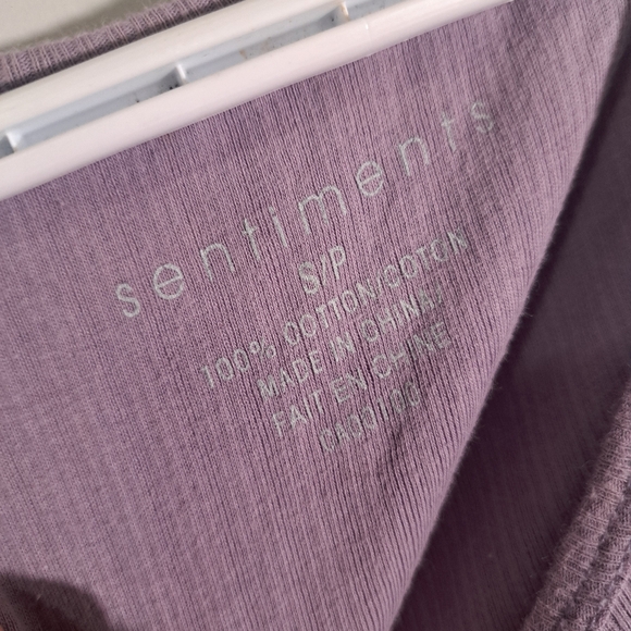 Sentiments Purple Butterfly Muscle Top - Picture 3 of 5